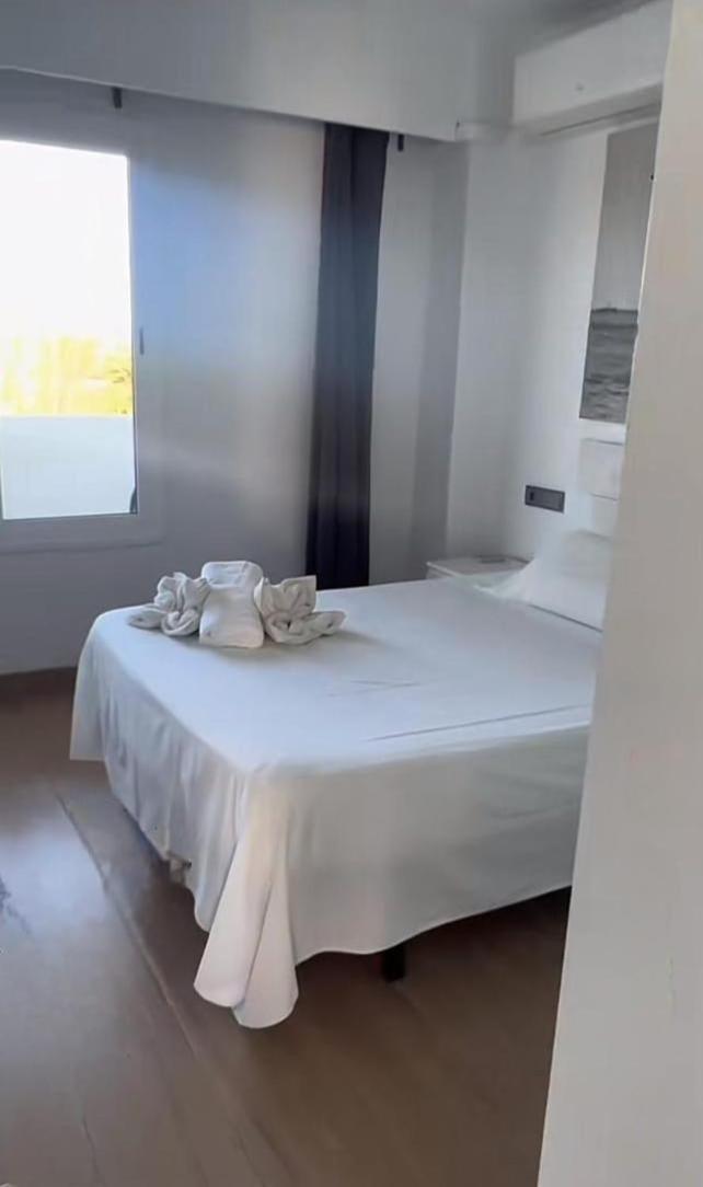 Bright Apartment In Puerto Alcudia Port de Alcudia  Ngoại thất bức ảnh